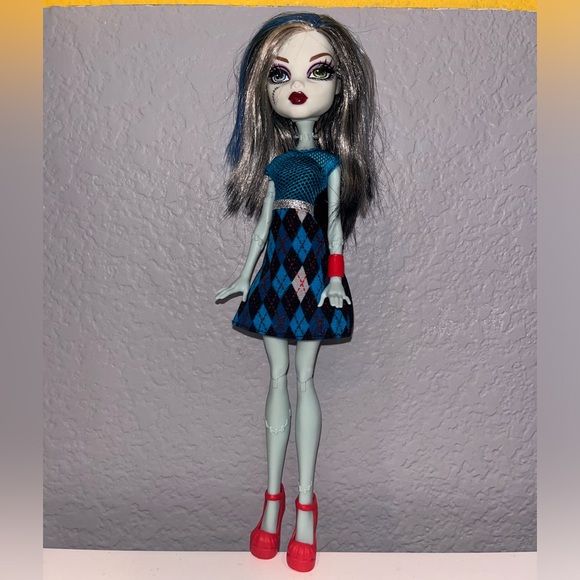 Monster High - Frankie Stein - Picture 2 of 5